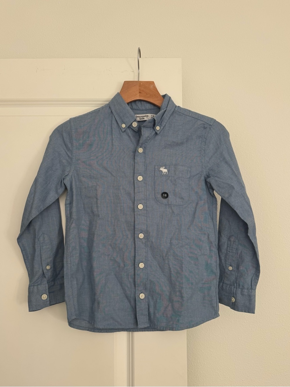 NWT Abercrombie kids boys blue collared button down casual shirt top 7 8 years
